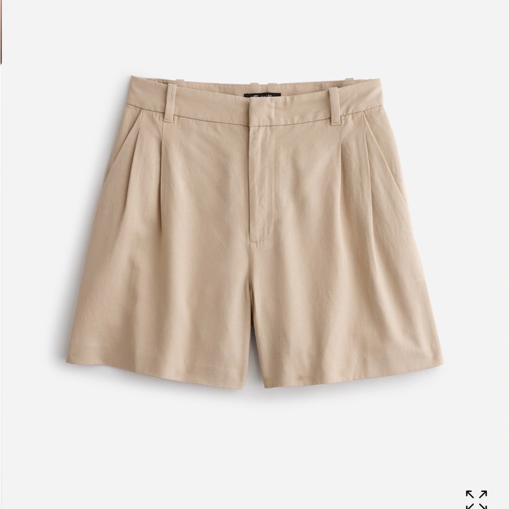 Madewell Harlow Short in Drapey Twill